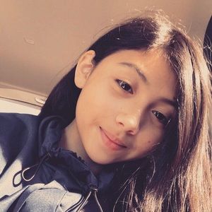 Meet your Posher, Ava